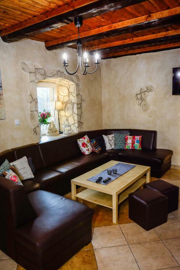 Dom Na Klonowym Wzgorzu Bed & Breakfast Stronie Slaskie Exterior photo