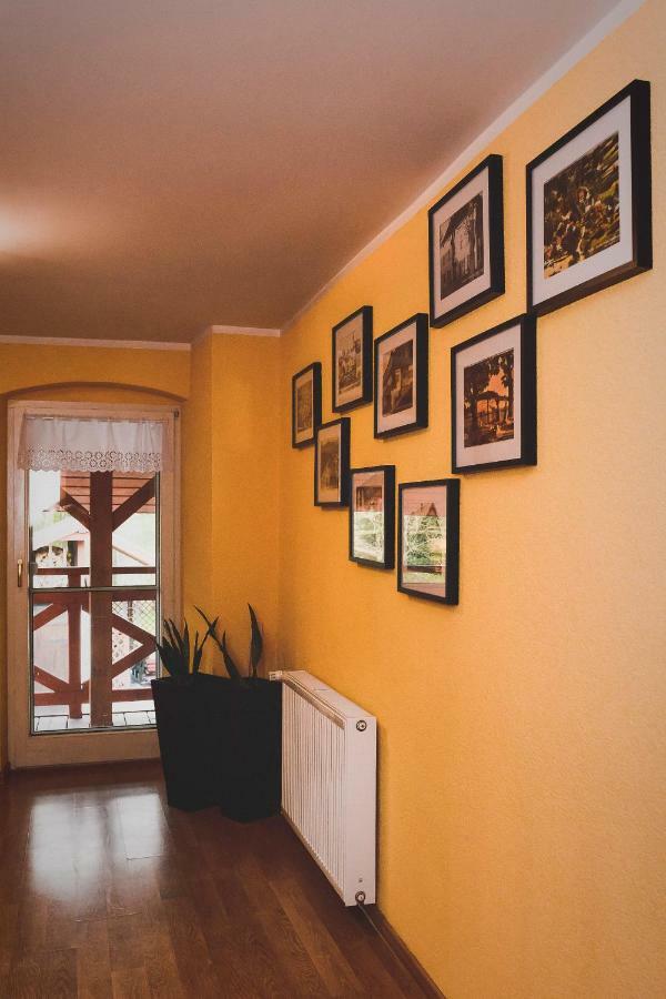 Dom Na Klonowym Wzgorzu Bed & Breakfast Stronie Slaskie Exterior photo